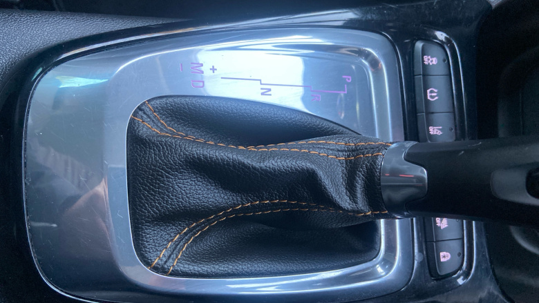 Vauxhall Crossland X 1.2T [110] Elite 5dr [Start Stop] Auto Petrol Hatchback